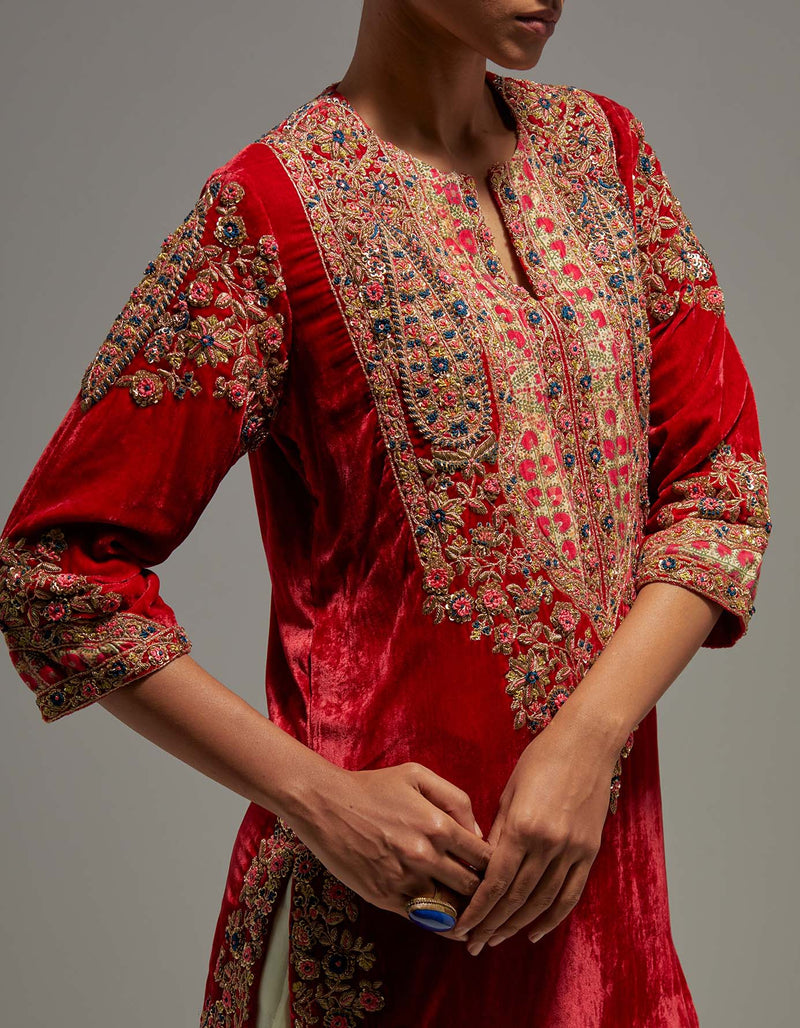Red Ivory Anisa Kurta Set
