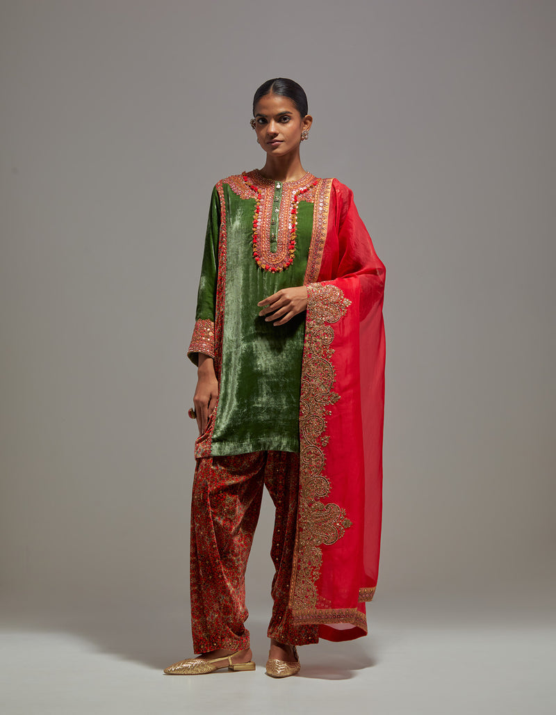 Red Safiya Dupatta