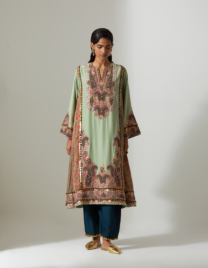 Ambi Choga Set in Pista Green