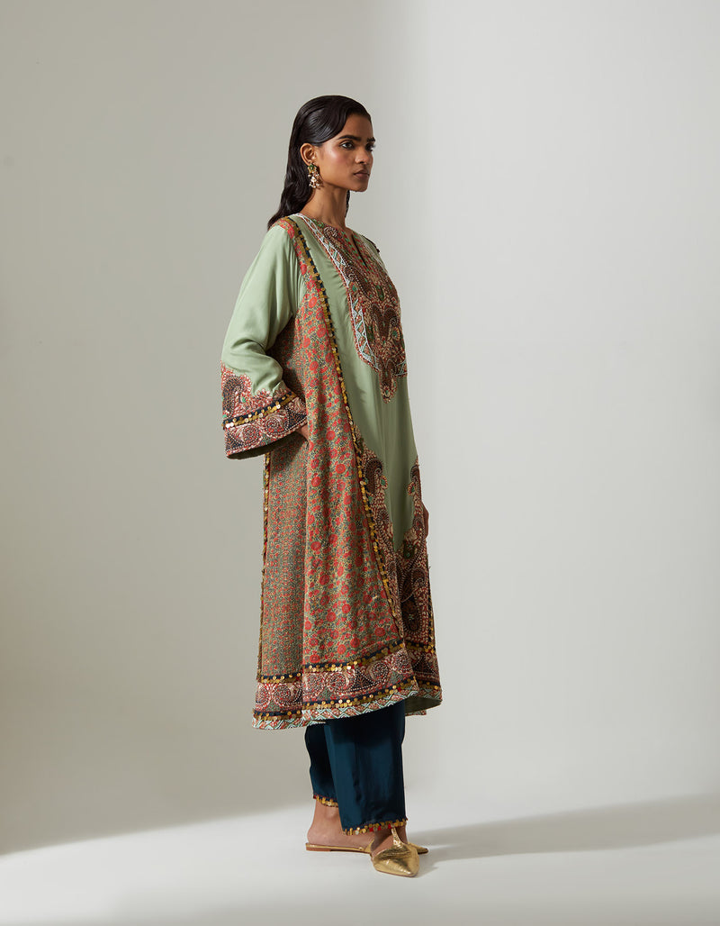 Ambi Choga Set in Pista Green