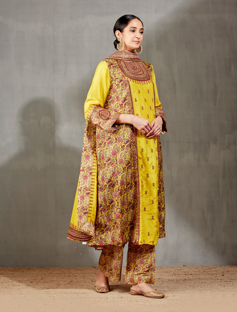 Yellow Embroidered Kurta Set with a Palazzo