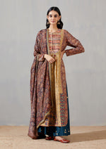 Chand Gather Kurta With Blue Farshi And Printed Dupatta