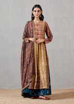 Chand Gather Kurta With Blue Farshi And Printed Dupatta