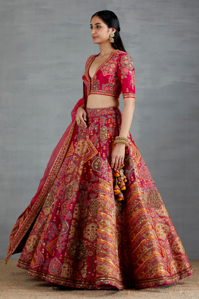 Red and Magenta Lehenga In Silk Chanderi